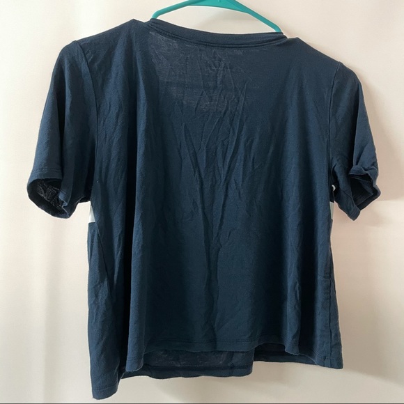 Floral striped crop top - Picture 3 of 3